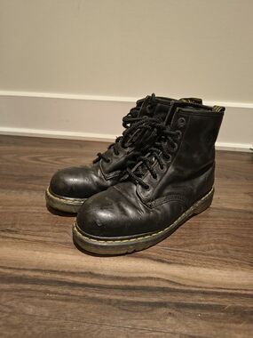 Dr. Martens Industrial Black Leather Steel Toe Work Boots Men’s US 9
